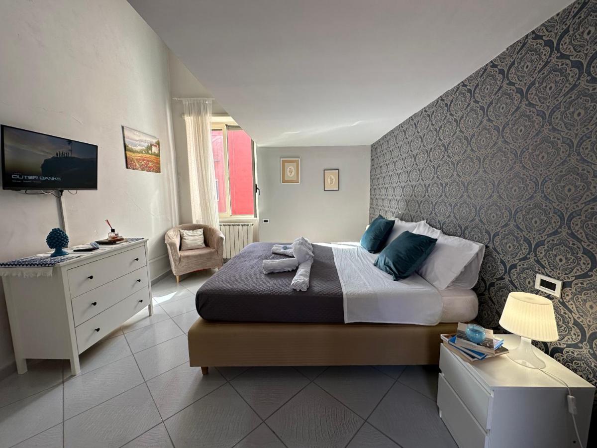 Apartamento Scugnizzella Holiday House Nápoles Exterior foto